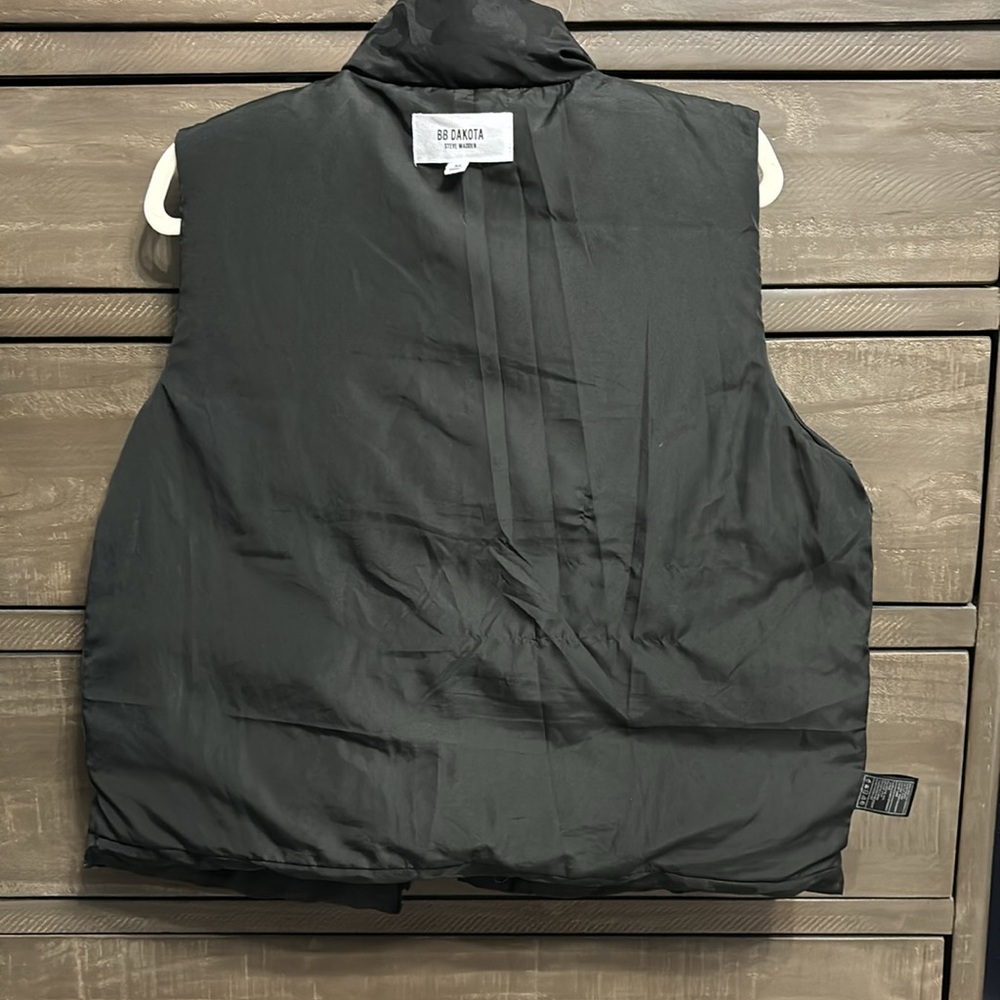 Puffer vest - Picture 4 of 8